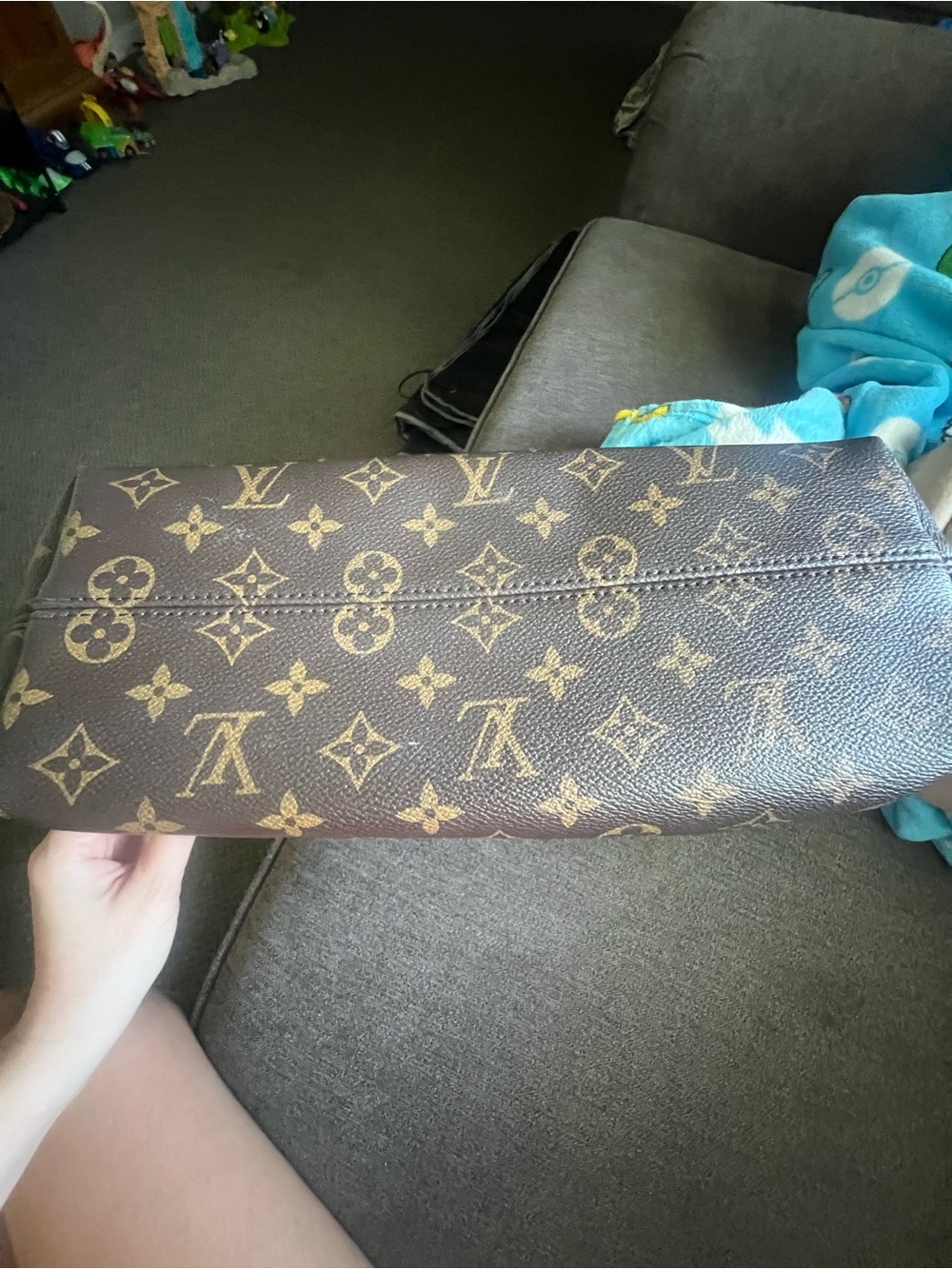 Louis Vuitton Graceful PM Bag - Picture 11 of 13
